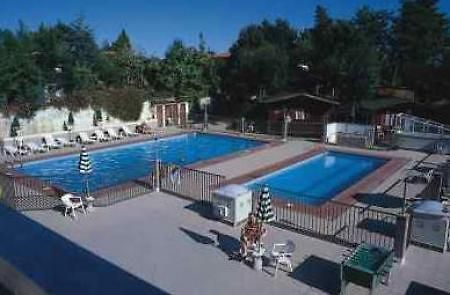 La Pineta Hotel Albenga Ngoại thất bức ảnh